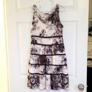 Lace Shift Sleeveless Dress